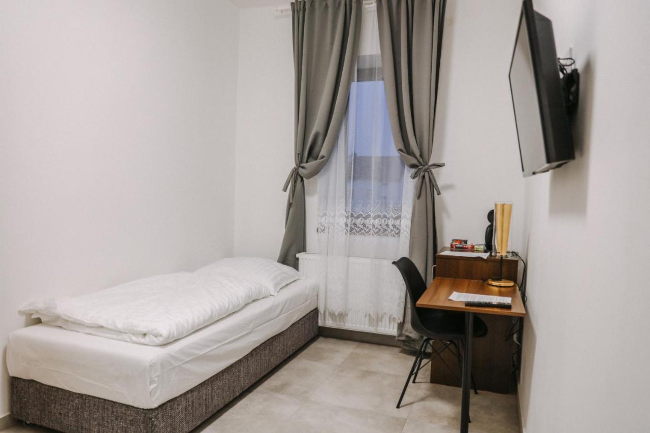 Oasis Teplice Hotel ภายนอก รูปภาพ