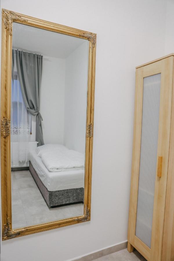 Oasis Teplice Hotel ภายนอก รูปภาพ