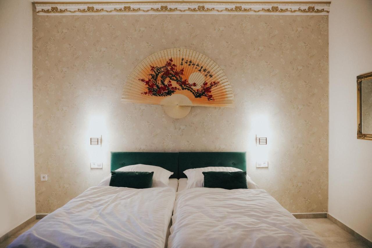 Oasis Teplice Hotel ภายนอก รูปภาพ