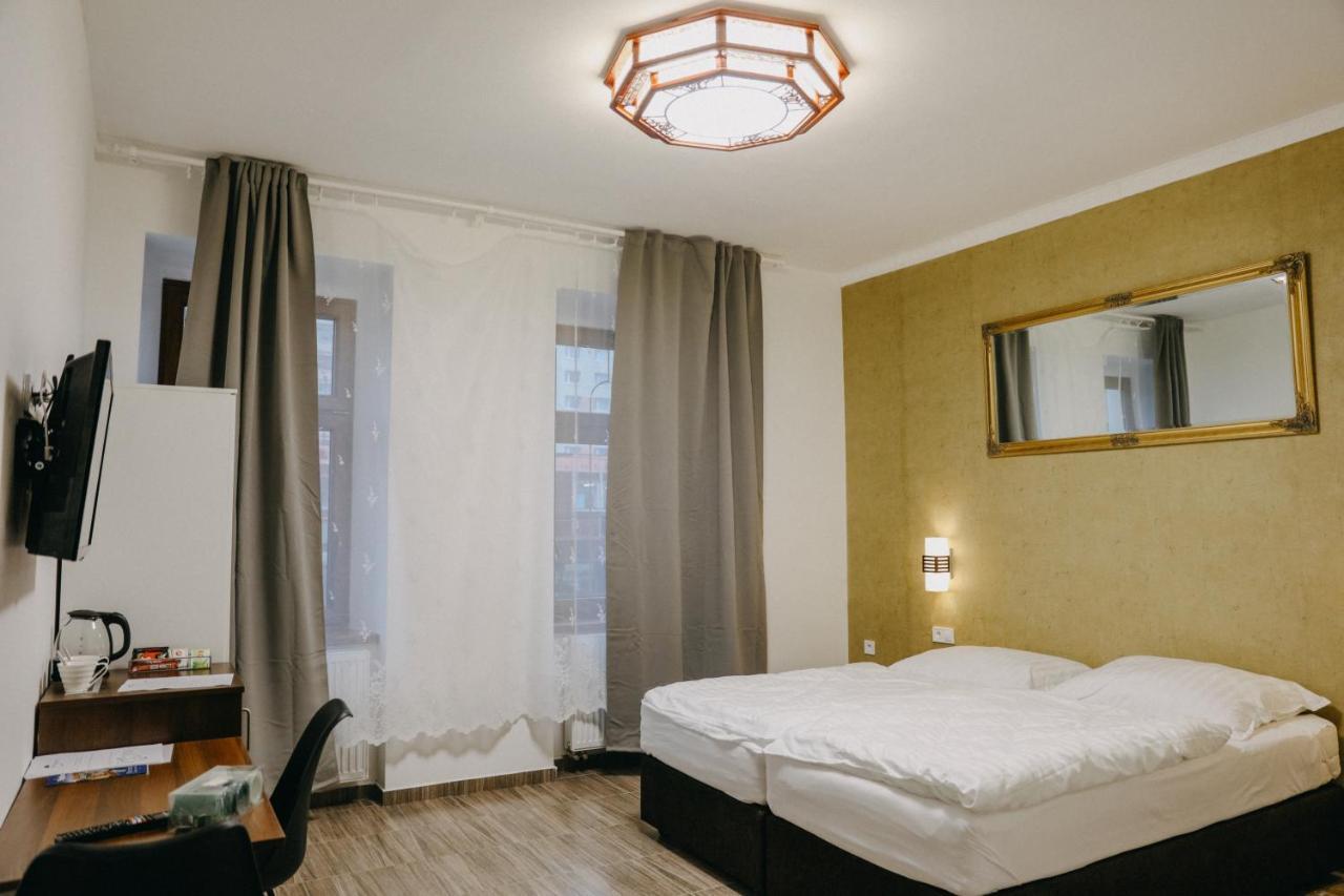 Oasis Teplice Hotel ภายนอก รูปภาพ